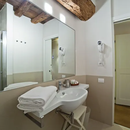 Il Corso Couette-café 4*