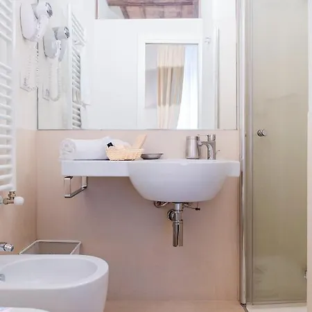 فندق مبيت وإفطار Il Corso 4*