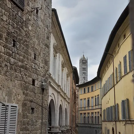 Il Corso Panzió Siena